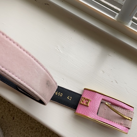 ESCADA pink suede and lizard embossed leather belt - Picture 2 of 7